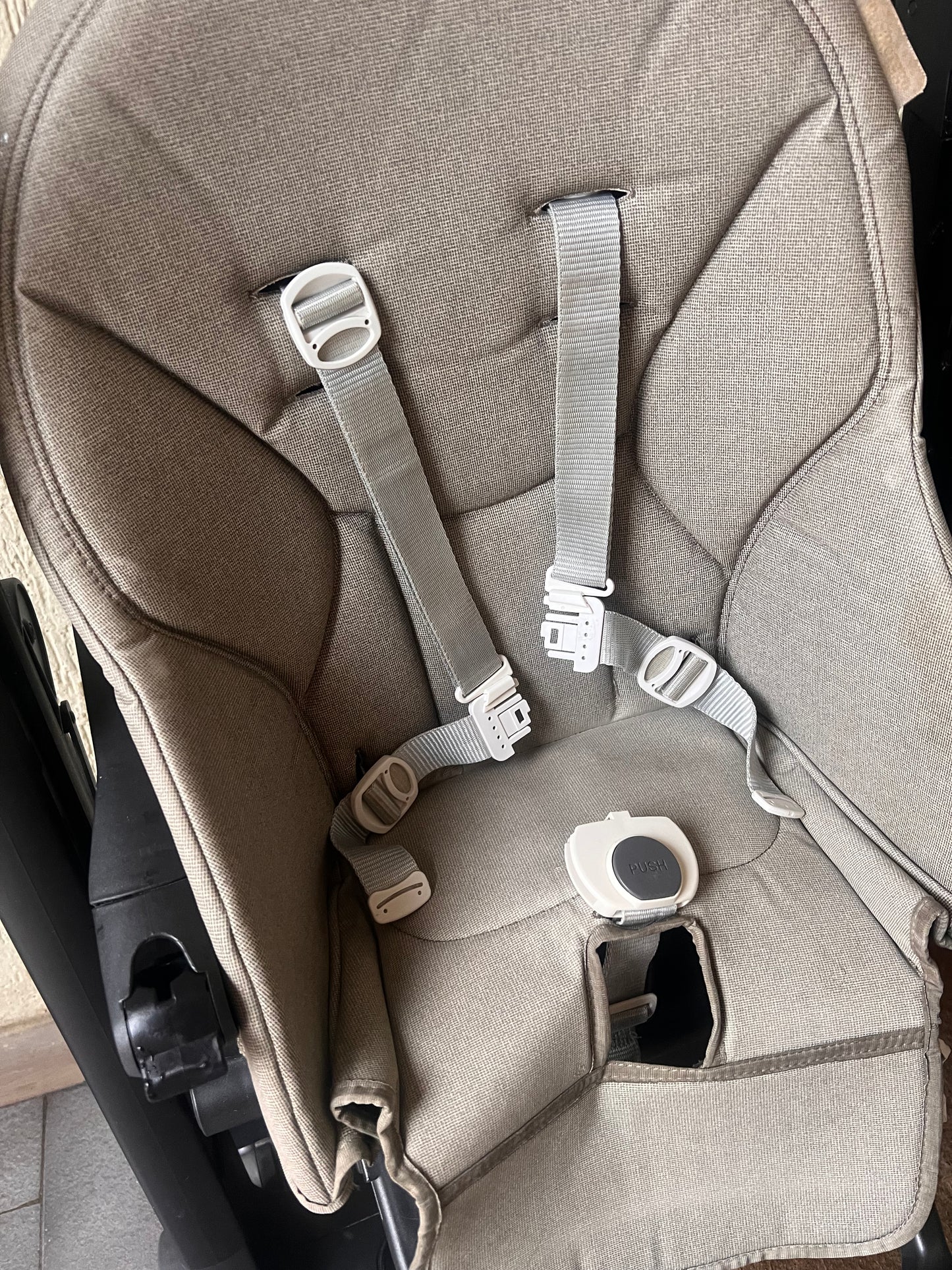 Seggiolone pappa Peg Perego Siesta - Ecopelle Beige - Ricondizionato -